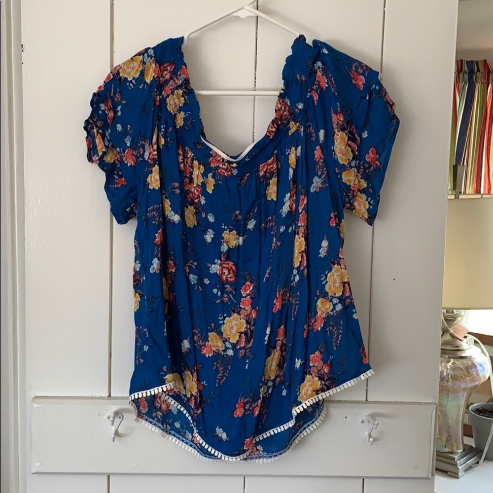 Floral off the shoulder summer shirt